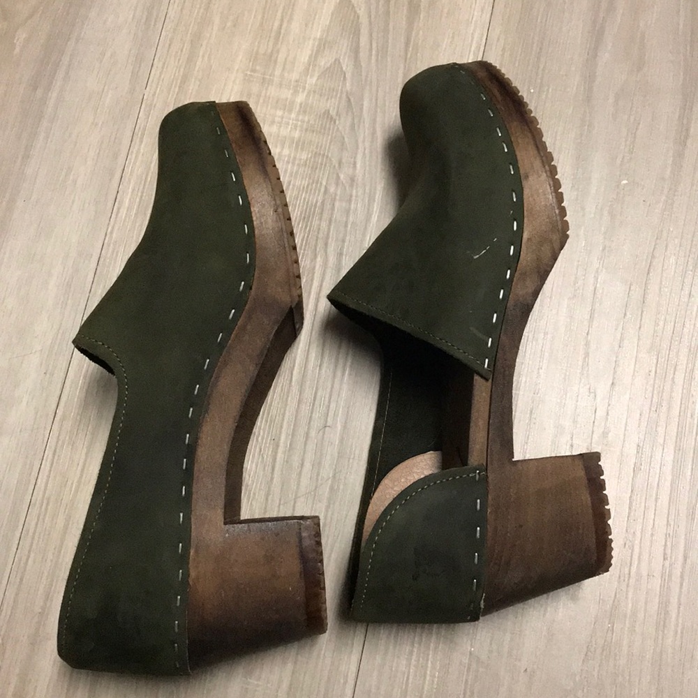 Sandgrens size 10 clogs - Picture 4 of 6